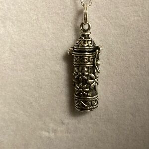 Italy 925 capsule necklace , approximately 18” chain